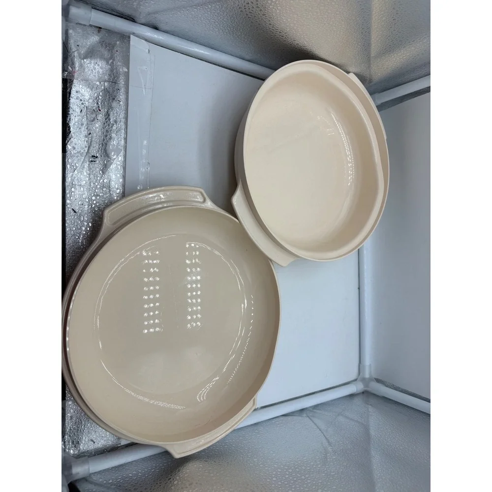 Tupperware vintage microwave
